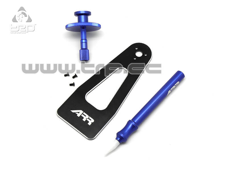 Support for gluing tires includes brush