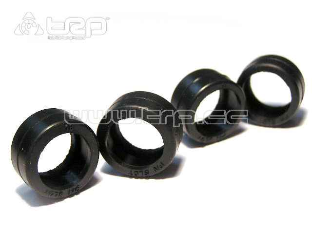 PNS Slot tires 1:32 Frontal/Rear (2+2 pieces) softness 35 degree