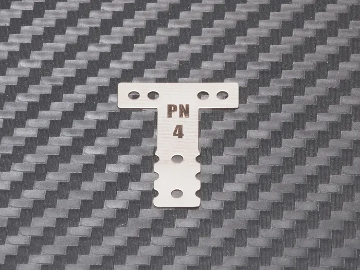 PN Racing T-plate MM hardness #4 in steel for MR03/MR04